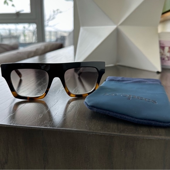 Le Specs Accessories - Le Specs sunnies